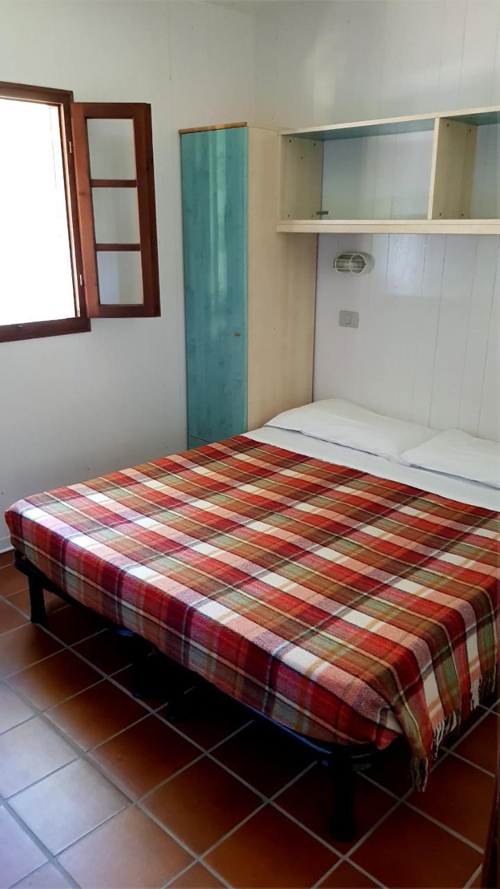 Camping Luna Hotel Marina di Massa Buitenkant foto